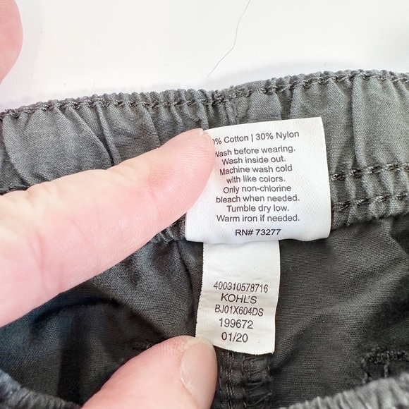 3 pair bundle Jumping Beans 18M Shorts - Picture 10 of 11